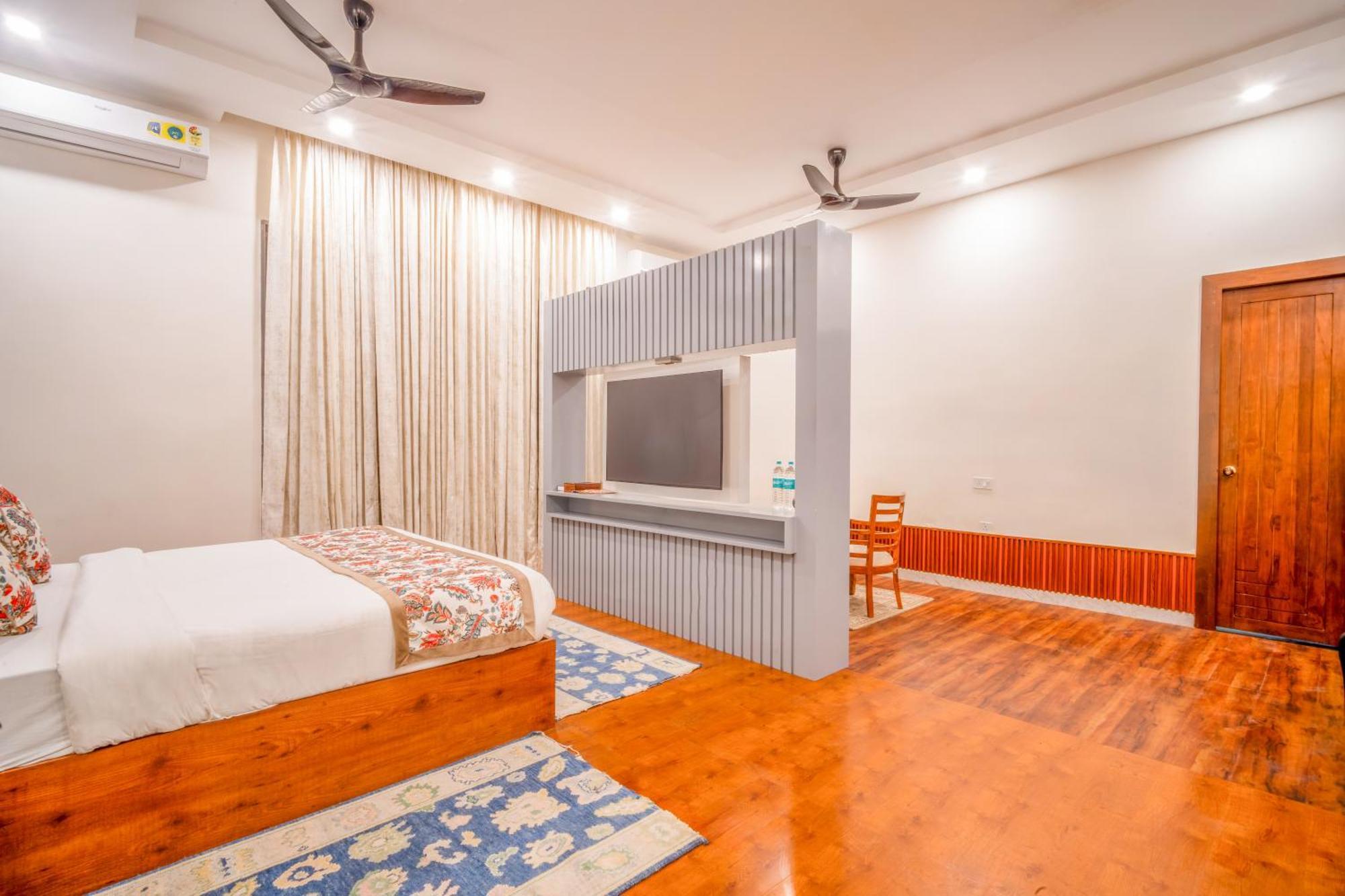 Royal Delight Resort Madina Exterior foto