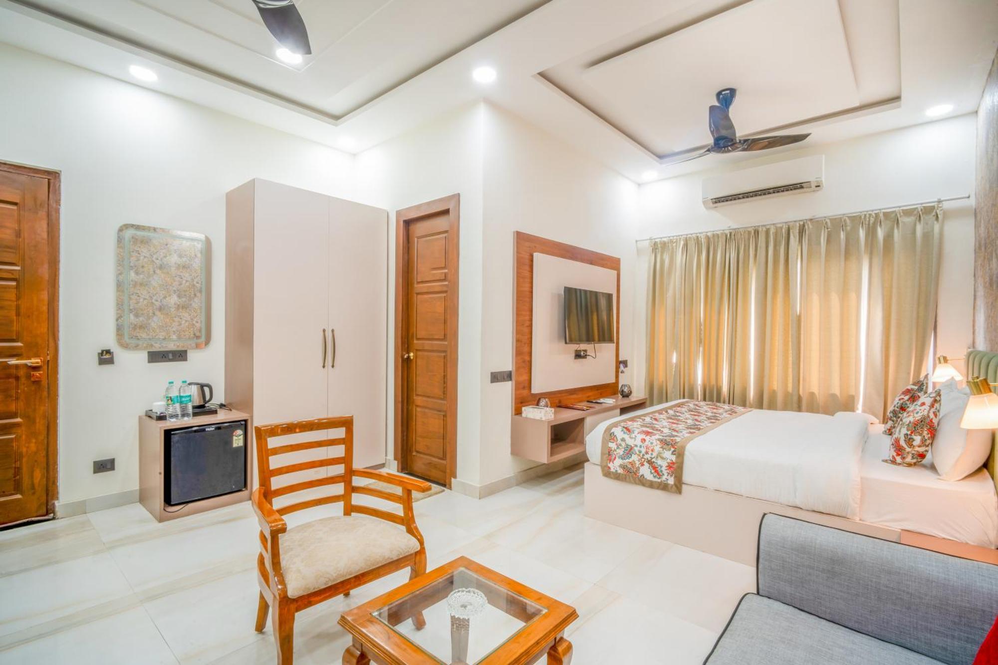 Royal Delight Resort Madina Exterior foto