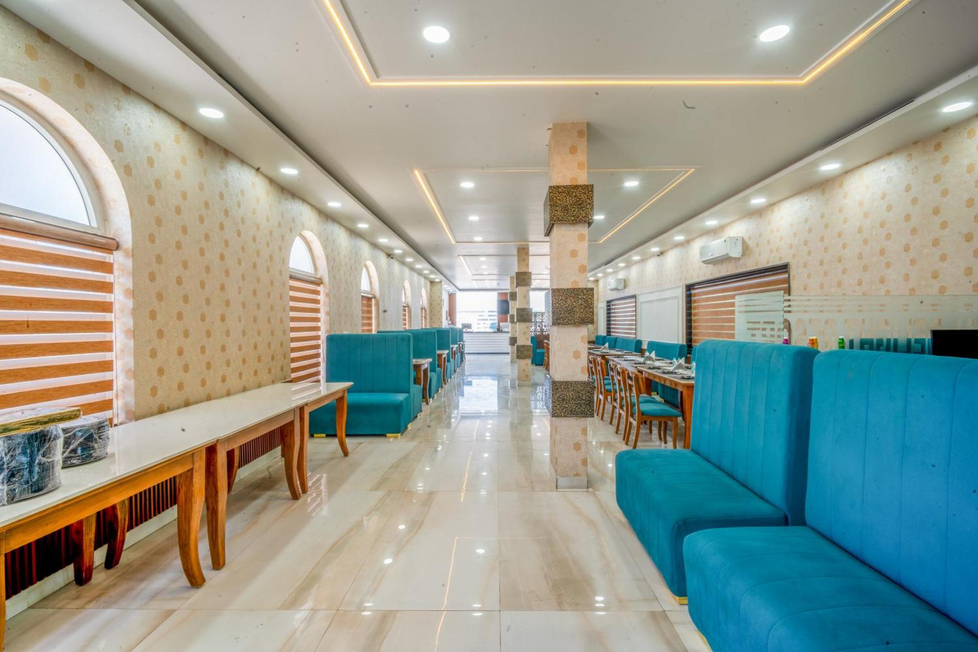 Royal Delight Resort Madina Exterior foto