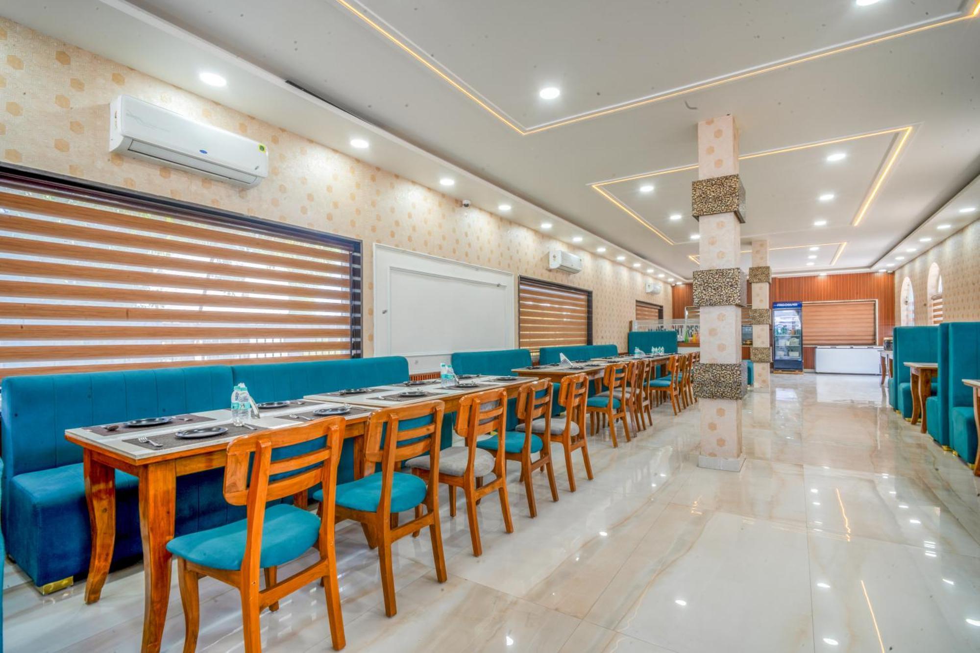 Royal Delight Resort Madina Exterior foto